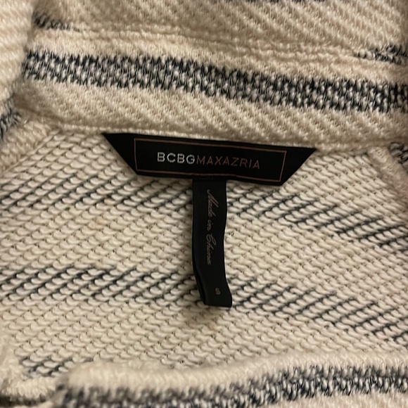 BCBGMAXAZRIA JACKET - Picture 3 of 6